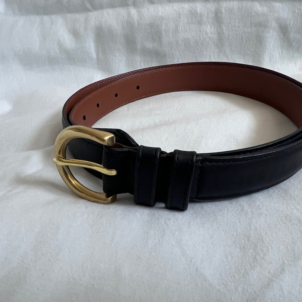 Coach Classic Women’s Leather Belt in Black with Brass Buckle